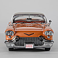 No113ミニカー1/18箱あり 1957 CADILLAC ELDORADO 1957 Cadillac Eldorado Brougham 1:18-Scale Diecast Car Featuring