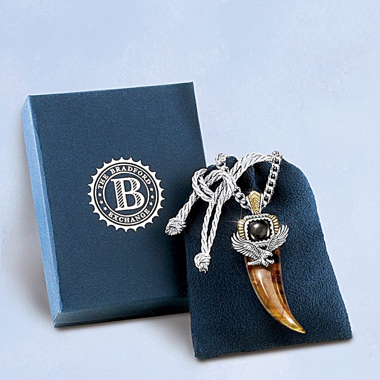 Majestic Power Pendant Necklace