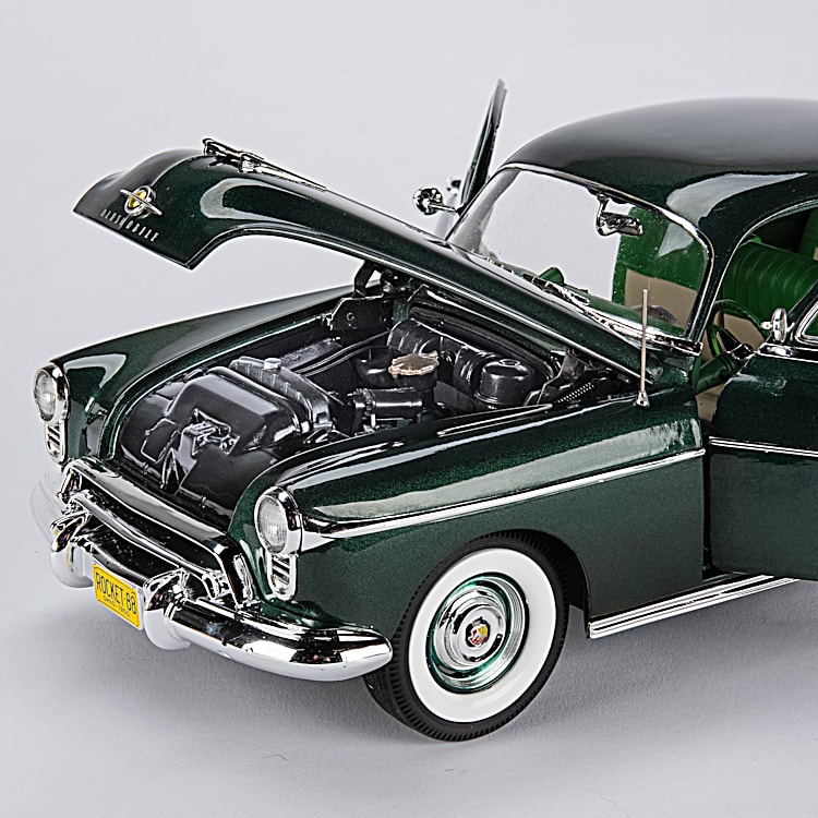 1950 Oldsmobile Rocket 88 Diecast Car