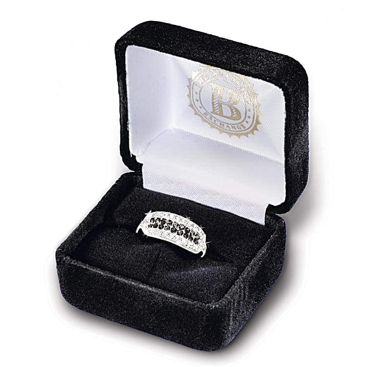 5th Avenue Black White Diamond Ring