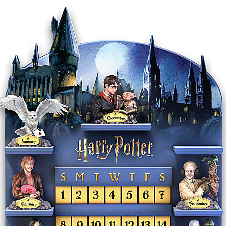 HARRY POTTER Perpetual Calendar Collection And HOGWARTS Castle Display