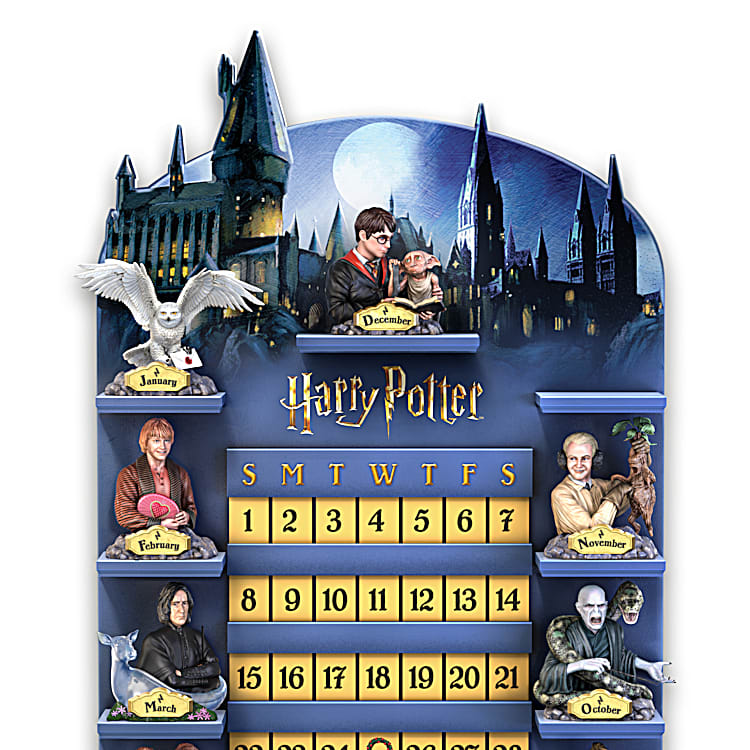 HARRY POTTER Perpetual Calendar Collection And HOGWARTS Castle Display
