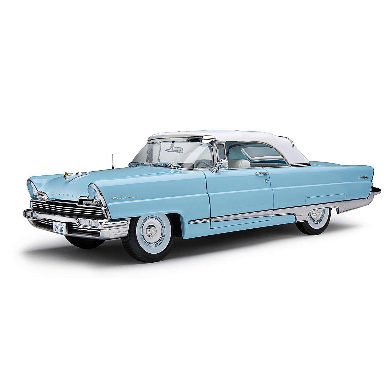 1:18-Scale 1956 Lincoln Premiere Closed Convertible Diecast Car