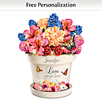 Love Grows Here Personalized Table Centrepiece